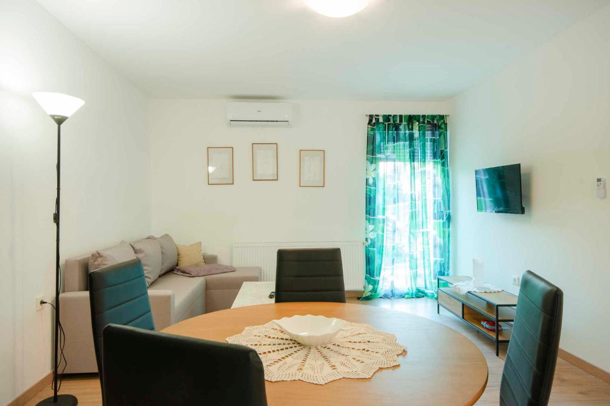 Apartment Nina Slunj Luaran gambar